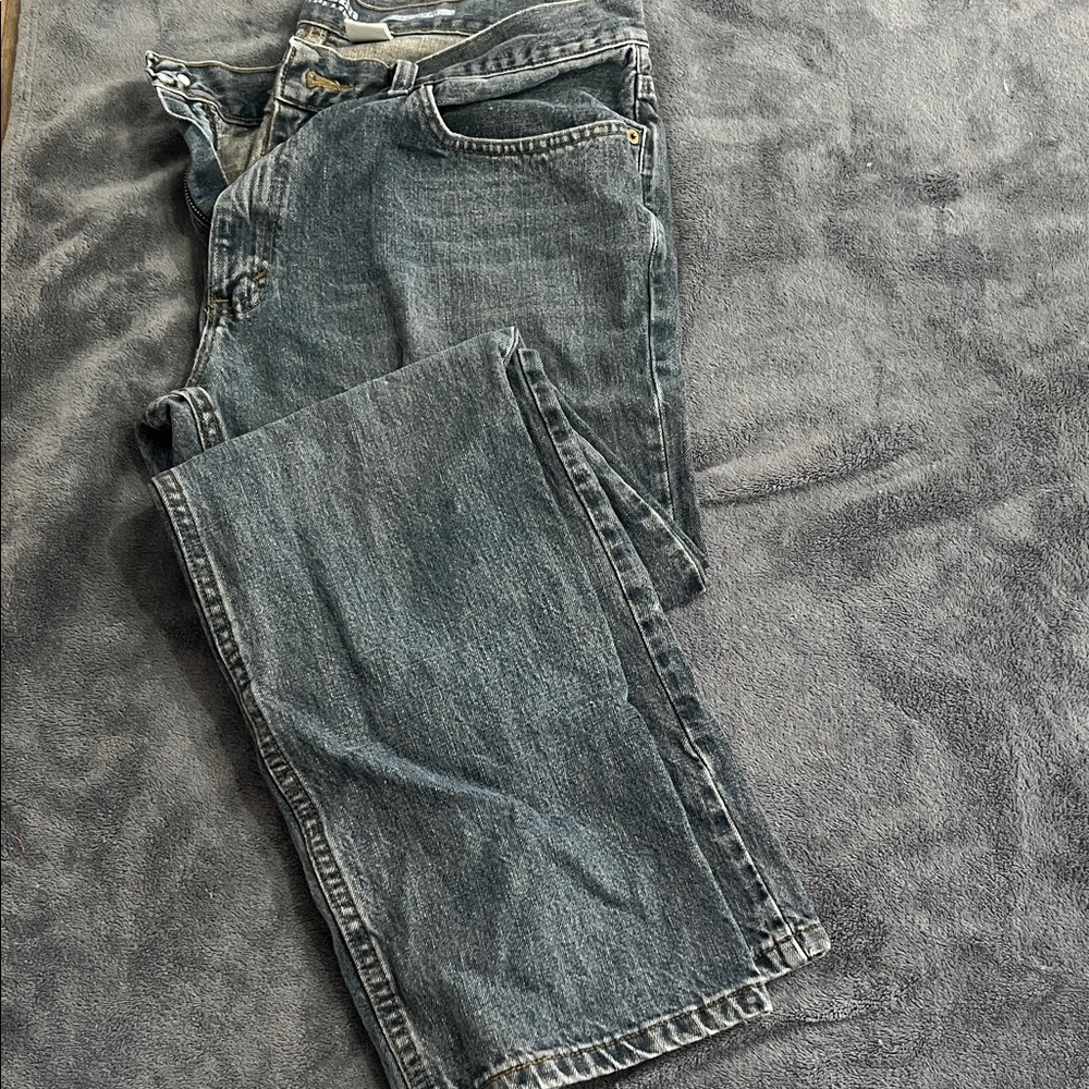 Classic Men's Dark Wash Jeans - Comfortable Everyday Denim